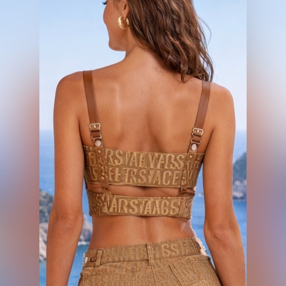 VERSACE BODICE TOP WITH ALLOVER LOGO
Style ID - Picture 5 of 16